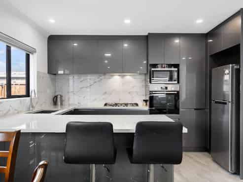 22A Survila Street, Takanini