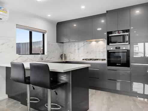 22A Survila Street, Takanini