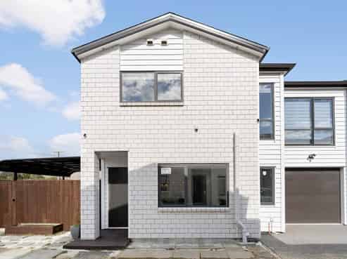 22A Survila Street, Takanini