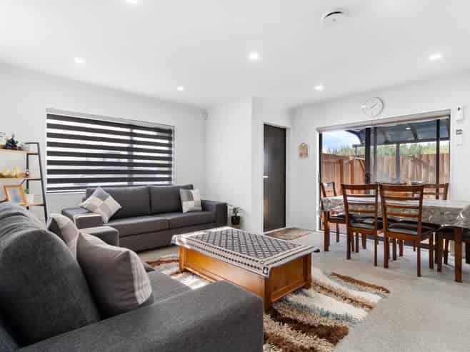 22A Survila Street, Takanini