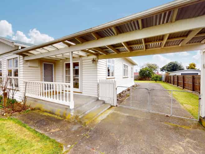 9 Princes Street, Levin