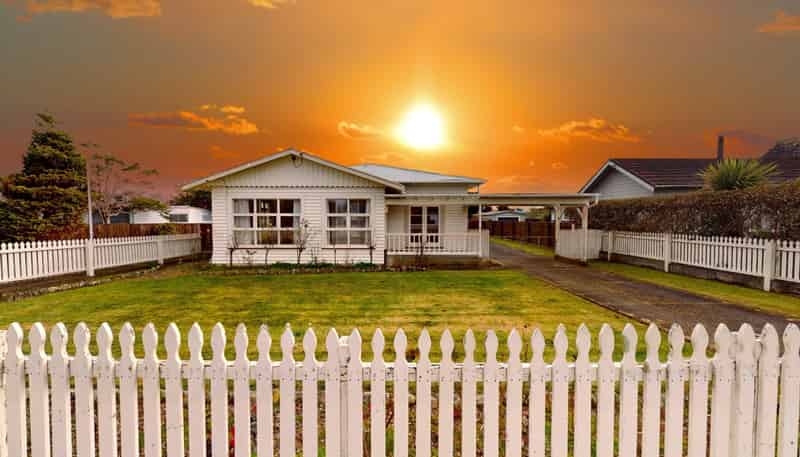9 Princes Street, Levin