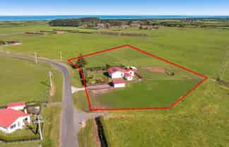 39 Auroa Road, Manaia