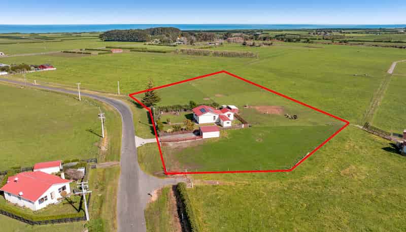 39 Auroa Road, Manaia