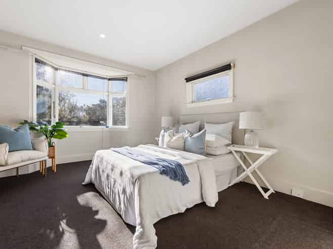 16 Lincoln Road, Spreydon