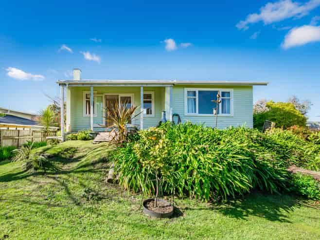 34 Dale Road, Raumati South