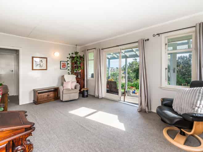 34 Dale Road, Raumati South