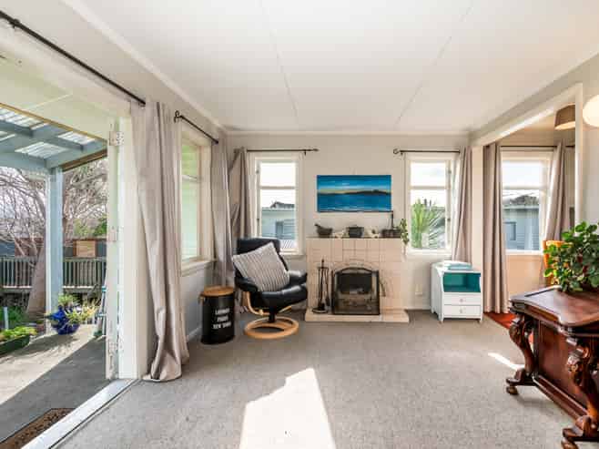 34 Dale Road, Raumati South