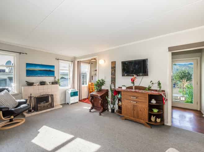 34 Dale Road, Raumati South