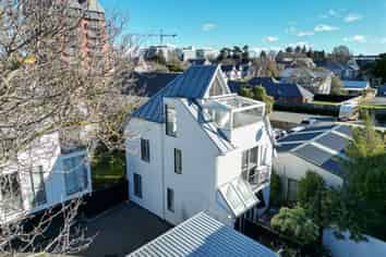 2/31 Gloucester Street, Christchurch Central