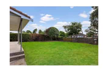 Room 6, 28 Court Crescent, Panmure