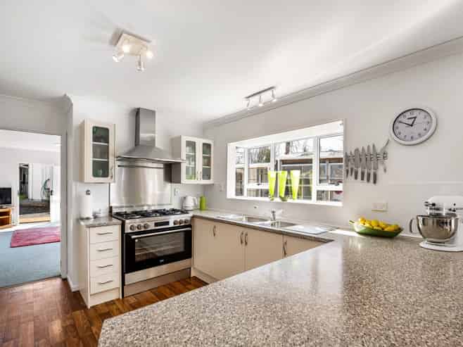 29 Walker Road West, Katikati