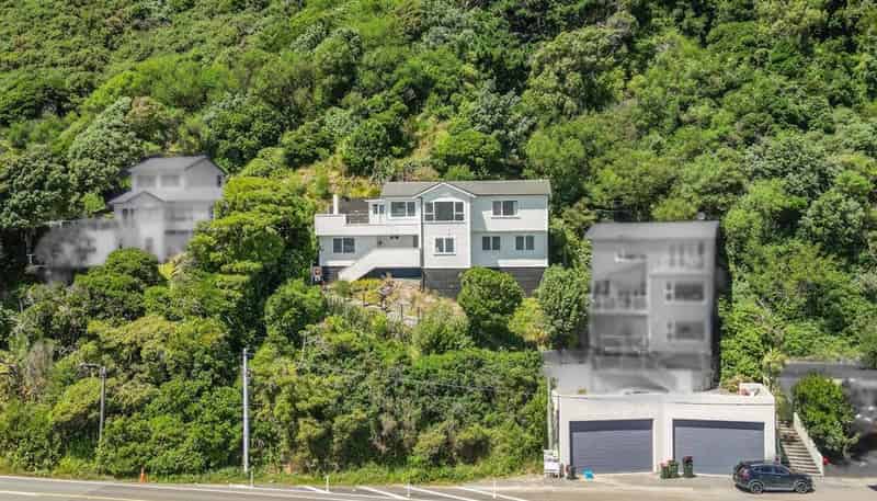 515 Marine Drive, Eastbourne