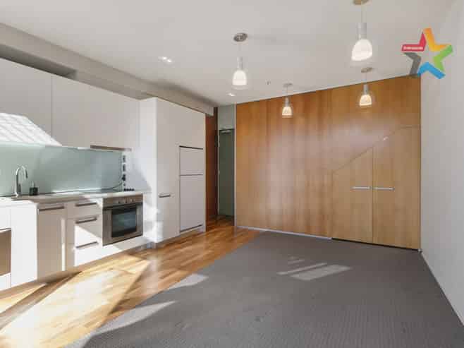 882/233 Cuba Street, Te Aro