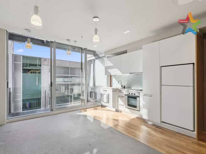 882/233 Cuba Street, Te Aro