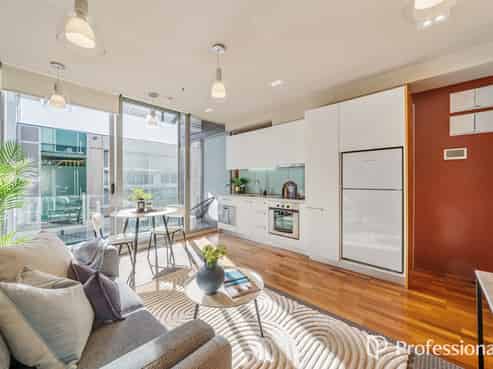 882/233 Cuba Street, Te Aro