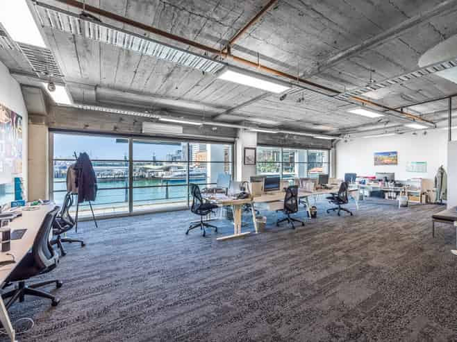 Premium waterfront office location