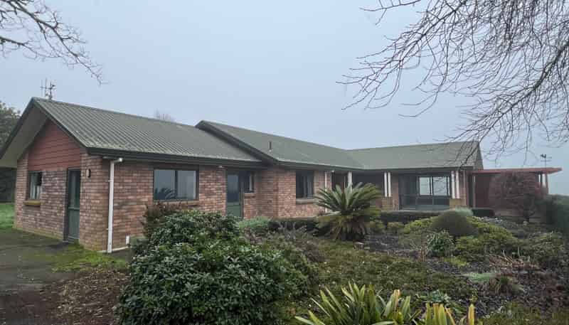 3331 Cambridge Road, Cambridge