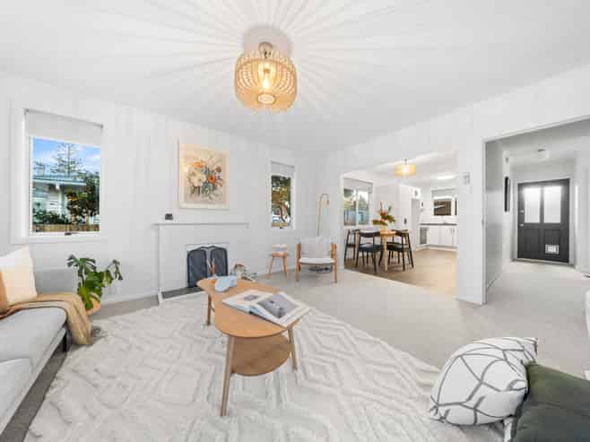 37 McKenzie Road, Mangere Bridge