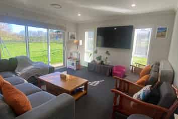 17A Teal Avenue, Feilding