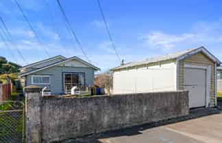 14 Bolton Street, Petone