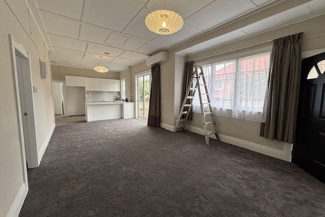 RENOVATED THREE BEDROOM BUNGALOW - Widok 6