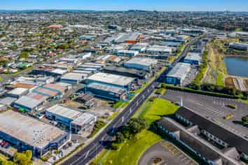 Prime Profile – Showroom / Warehouse / Office