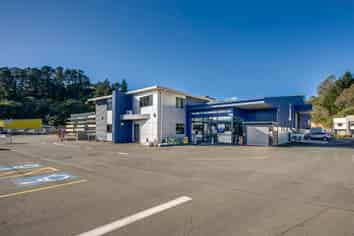 High-Profile Commercial Opportunity