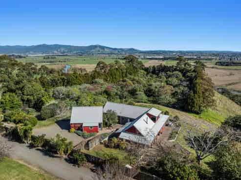 306 Tablelands Road, Tirohanga