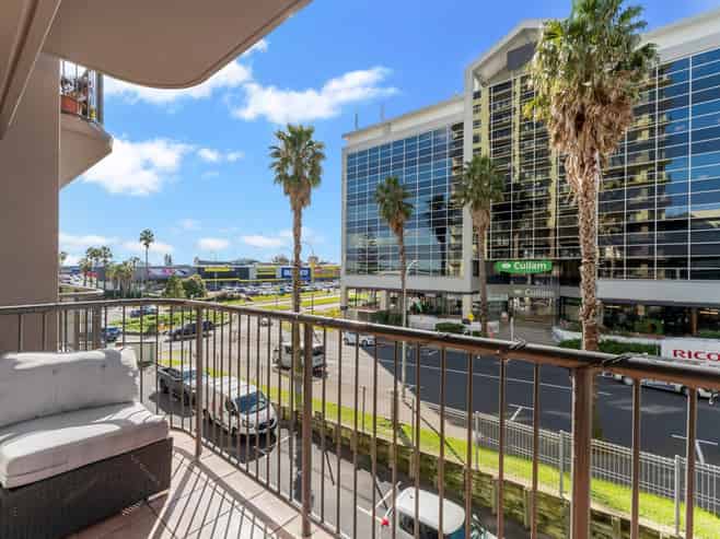 2K/18 Ronwood Avenue, Manukau
