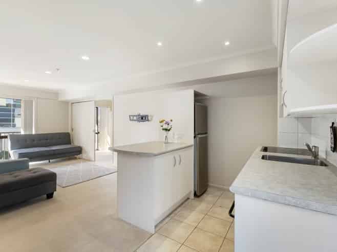 2K/18 Ronwood Avenue, Manukau