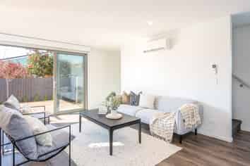 1/6 Strauss Place, SOMERFIELD