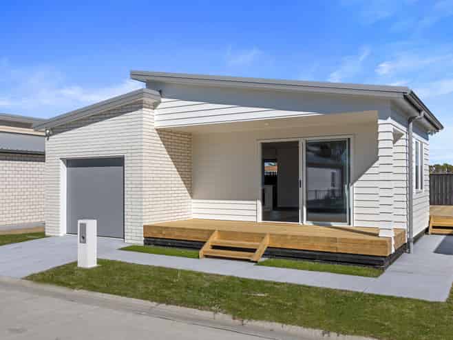 68 Riley Crescent, Papamoa
