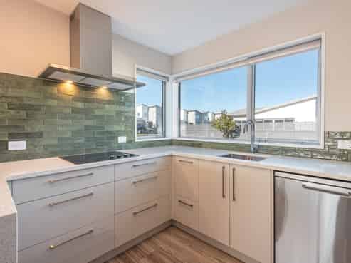 5 Kakapo Lane, Redwood