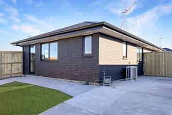 98 Edgeworth Road, Darfield