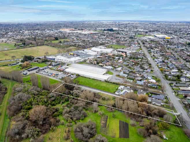 102, 116 Winters Road, Redwood
