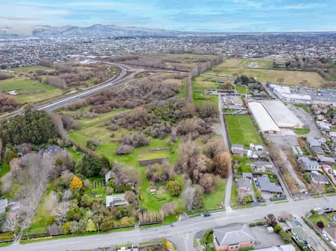 102, 116 Winters Road, Redwood