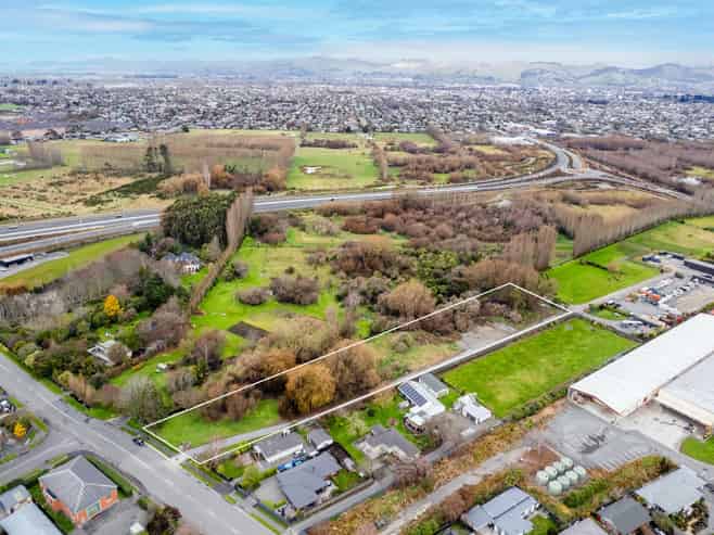 102, 116 Winters Road, Redwood