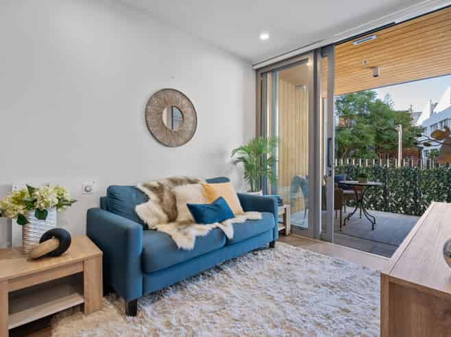 204/11 Vinegar Lane, Grey Lynn