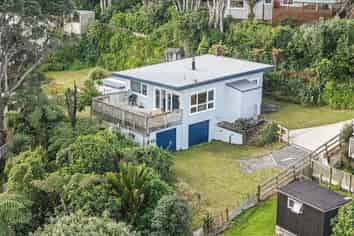 12 Takarei Terrace, Mokau