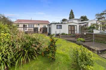 24 Charlemont Street, Whitiora