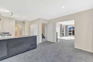 43 Charles Upham Avenue, Hillmorton