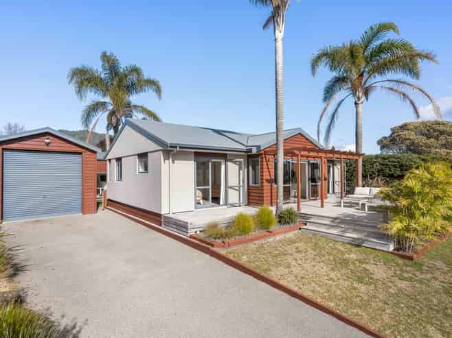 13 Given Grove, Pauanui