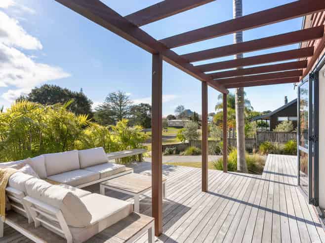 13 Given Grove, Pauanui