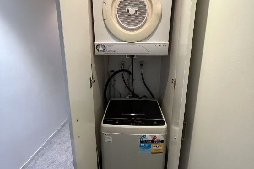120/430 Queen Street - Altro