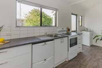 97 Arawhata Road, Paraparaumu