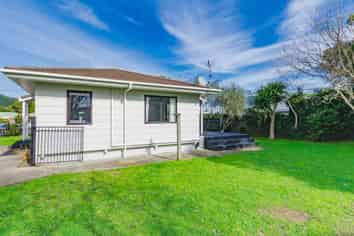 97 Arawhata Road, Paraparaumu