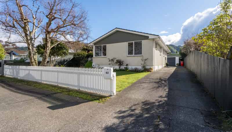 63 California Drive, Totara Park