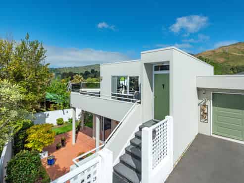 9A Avoca Valley Road, Heathcote Valley