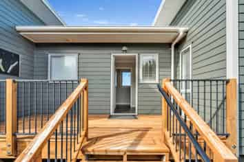 18 Mariner Cove Road, Tinopai